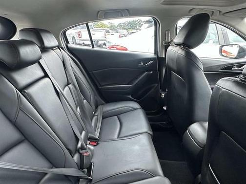 2016 Mazda Mazda3 i Grand Touring