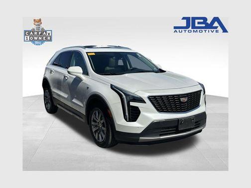 Crystal White Tricoat 2019 Cadillac XT4 Premium Luxury