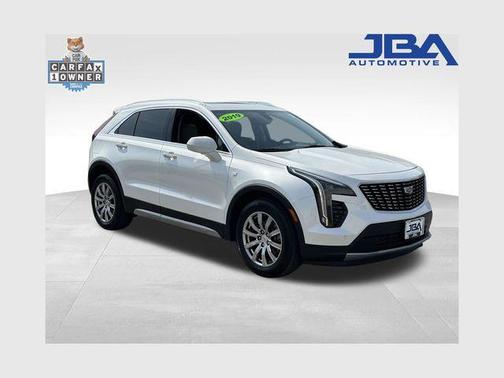 Crystal White Tricoat 2019 Cadillac XT4 Premium Luxury