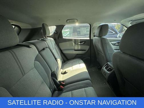 Silver Ice Metallic 2020 Chevrolet Blazer 2LT