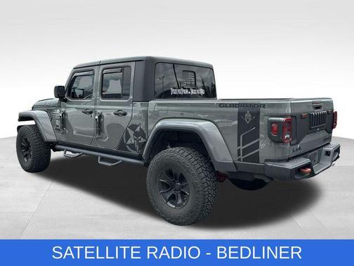 Sting-Gray Clearcoat 2021 Jeep Gladiator Sport S