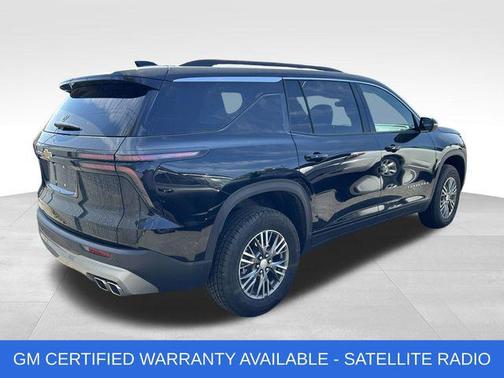 Mosaic Black Metallic 2025 Chevrolet Traverse LT