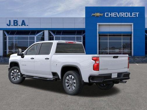 2026 Chevrolet Silverado 2500 Custom