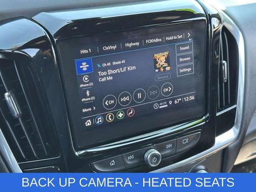 Summit White 2023 Chevrolet Traverse LT Cloth