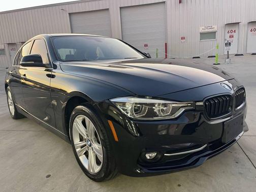 2017 BMW 330 330i 4dr Sedan
