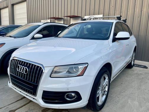 White 2016 Audi Q5 2.0T Premium Plus