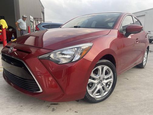 Red 2018 Toyota Yaris iA Base
