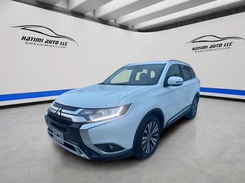 White 2020 Mitsubishi Outlander SEL S-AWC