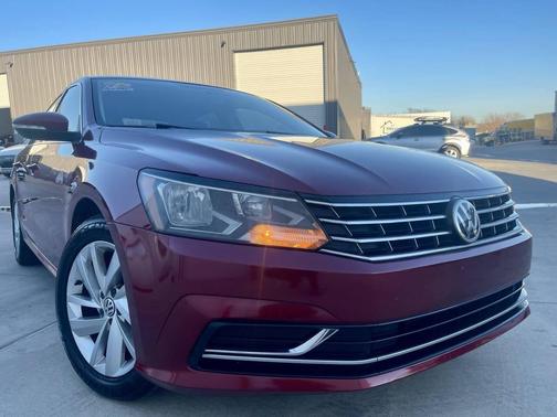 2018 Volkswagen Passat 2.0T SE