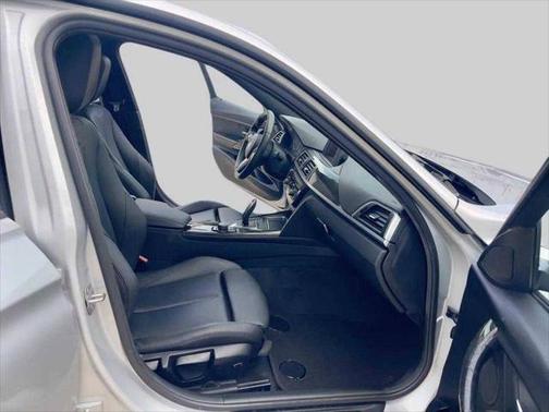 2016 BMW 320 i