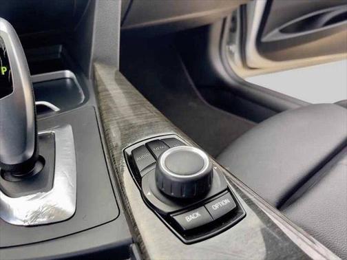 2016 BMW 320 i