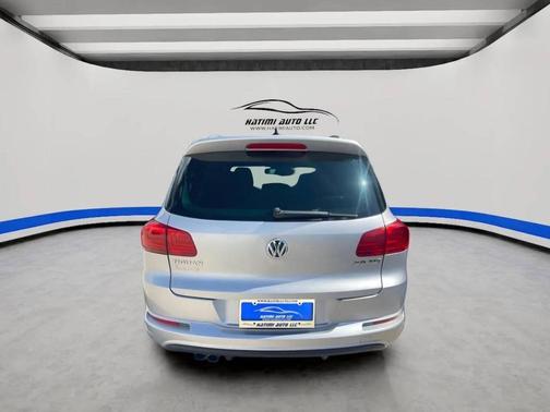2015 Volkswagen Tiguan Auto R-Line