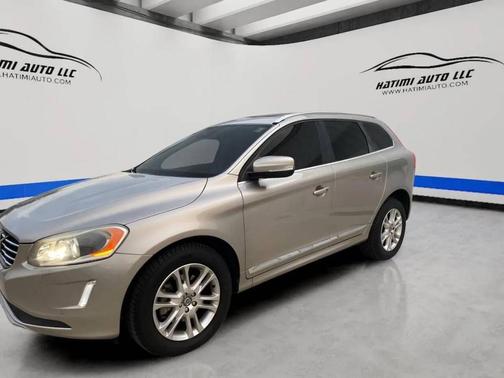 Gold 2016 Volvo XC60 T5 Drive-E Platinum