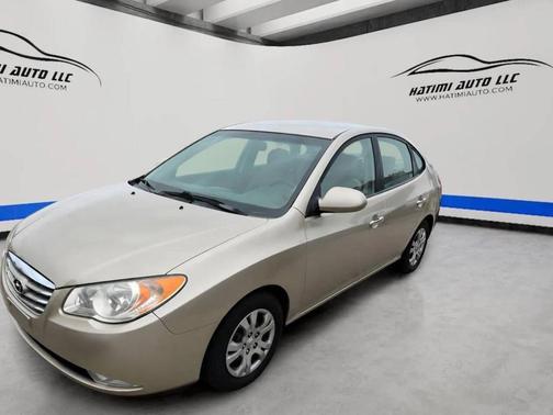 Tan 2010 Hyundai ELANTRA GLS