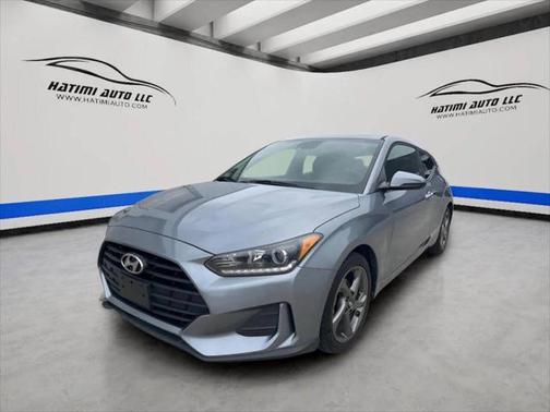 2019 Hyundai Veloster 2