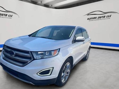 White 2016 Ford Edge Titanium