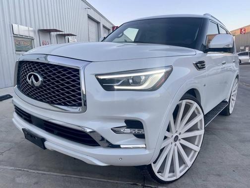 2018 INFINITI QX80 Base