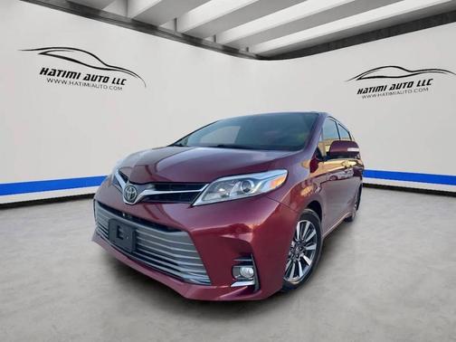 Red 2018 Toyota Sienna Limited Premium
