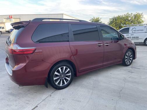 Red 2018 Toyota Sienna Limited Premium