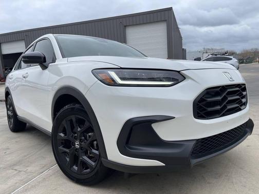 2025 Honda HR-V 2WD Sport