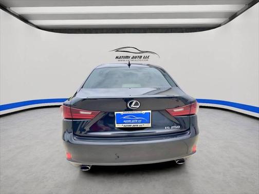 2015 Lexus IS 250 Crafted Line
