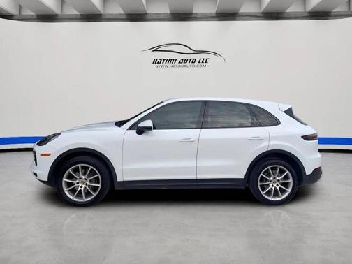 White 2019 Porsche Cayenne Cayenne