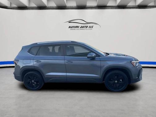 Gray 2025 Volkswagen Taos 1.5T SE