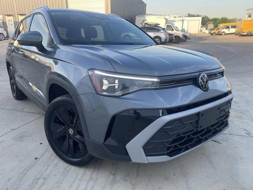 Gray 2025 Volkswagen Taos 1.5T SE