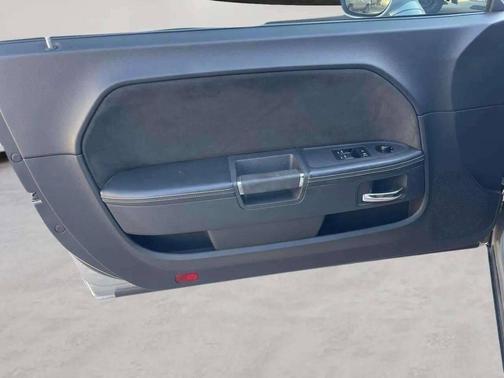 2008 Dodge Challenger SRT8