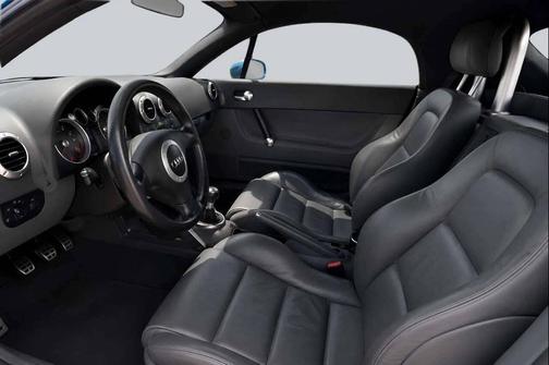 Blue 2003 Audi TT Roadster quattro