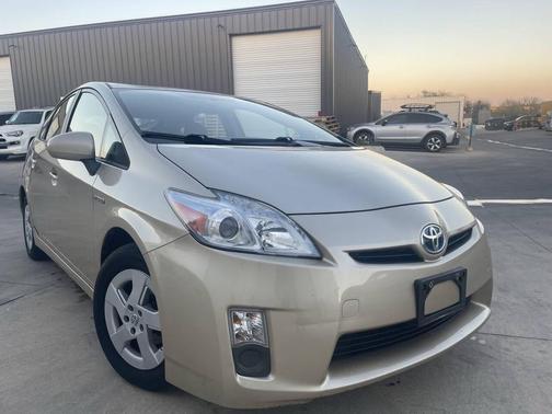 2010 Toyota Prius II