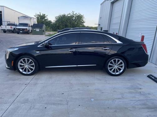 Black 2018 Cadillac XTS Base