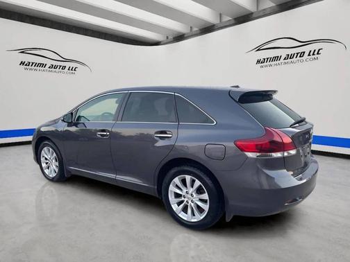 Gray 2013 Toyota Venza XLE