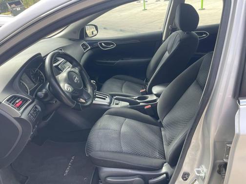 2016 Nissan Sentra SR