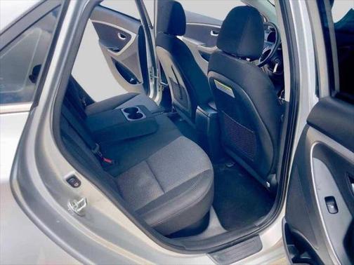 2016 Hyundai Elantra GT Base