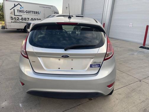 2015 Ford Fiesta SE