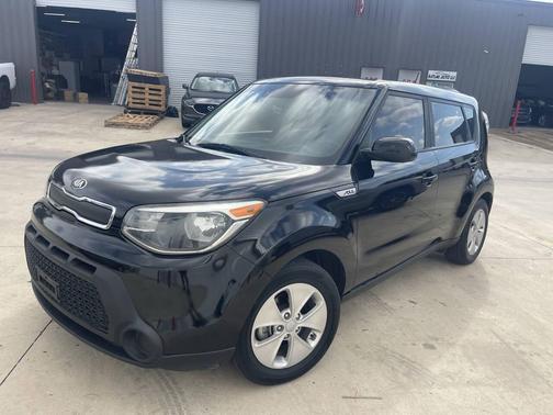 2016 Kia Soul Base