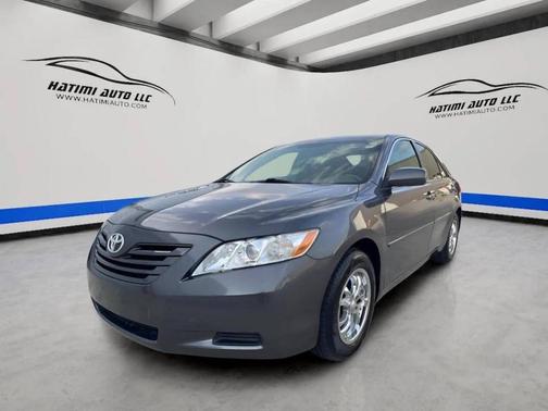 Gray 2009 Toyota Camry LE