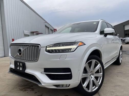 2017 Volvo XC90 T6 Inscription