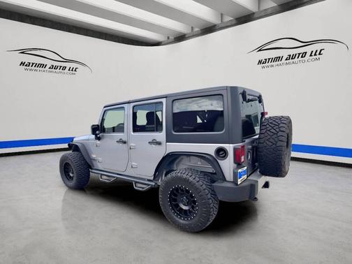 2013 Jeep Wrangler Unlimited Sahara