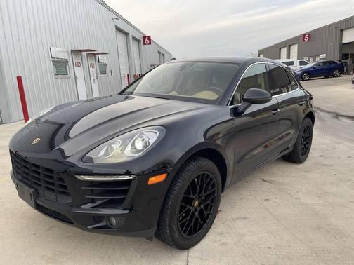 Black 2017 Porsche Macan Macan S