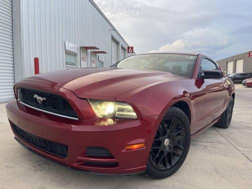 2014 Ford Mustang V6