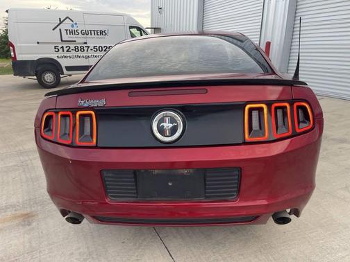 2014 Ford Mustang V6