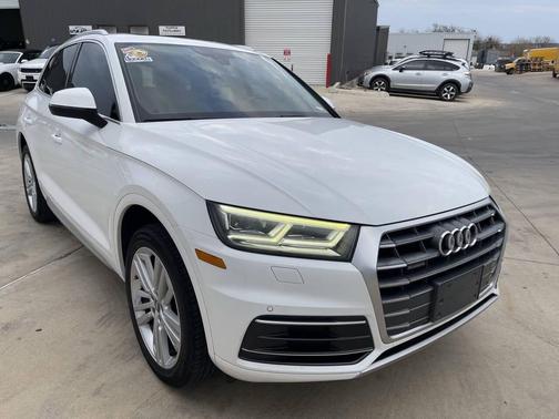 2018 Audi Q5 2.0T Premium Plus