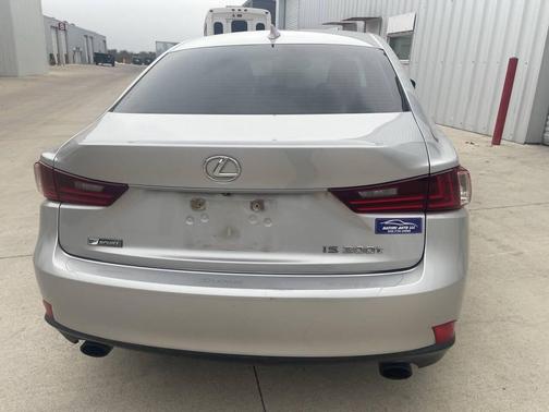 2016 Lexus IS 200t Base