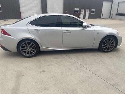 2016 Lexus IS 200t Base