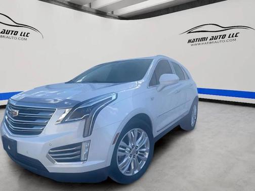 White 2017 Cadillac XT5 Premium Luxury