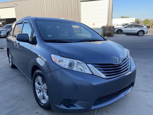 Blue 2015 Toyota Sienna LE