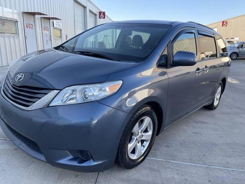 Blue 2015 Toyota Sienna LE