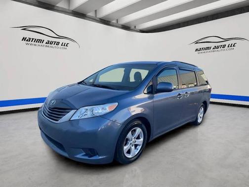 2015 Toyota Sienna LE